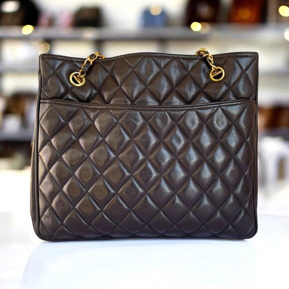 CHANEL Shopper Bag Double Chain Quilted Black Lambskin Large Tote CC Authentic - Picture 5 of 16